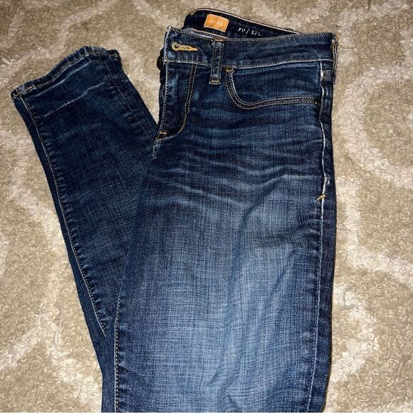 Women's Blue Jeans - Picture 1 of 9